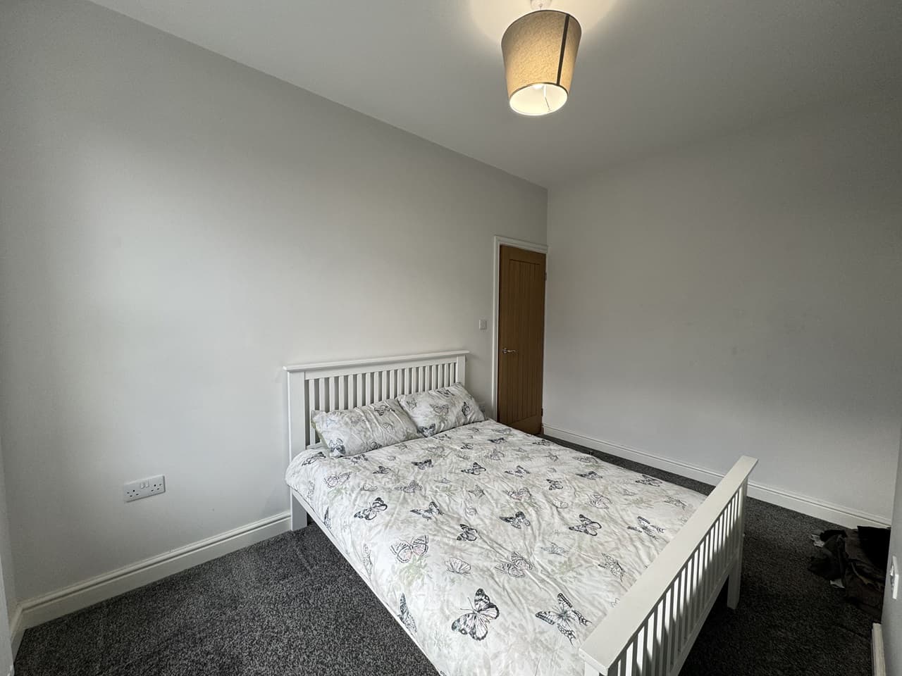 1 Bed Terraced House — Birkenshaw, Bradford thumbnail 2