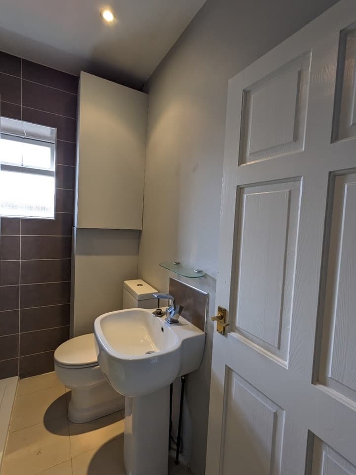 2 Bed End Terrace — Birkenshaw, Bradford