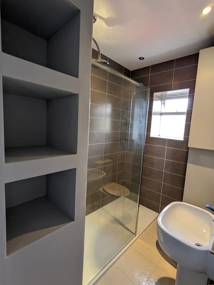 2 Bed End Terrace — Birkenshaw, Bradford thumbnail 2