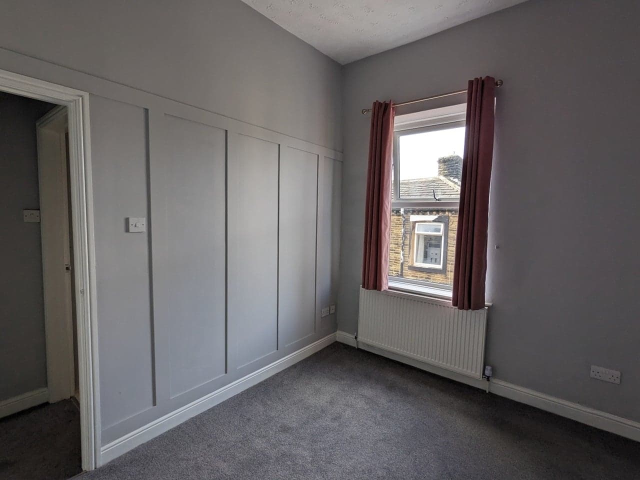 2 Bed End Terrace — Birkenshaw, Bradford thumbnail 6