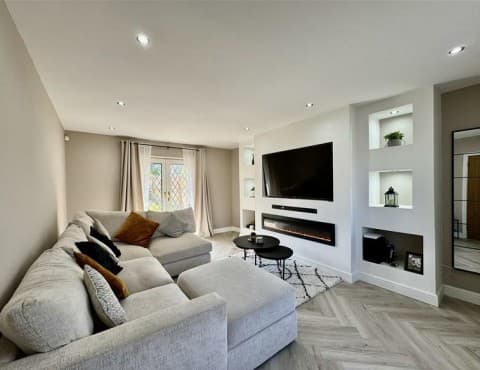 3 Bed Semi-Detached — Huddersfield thumbnail 4